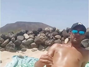 Jerking off on tap nude littoral in Canarias